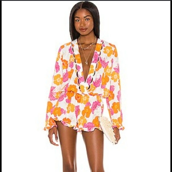 Agua Bendita × Revolve Larissa Cutout Floral Romper V-Neck Ruffle - Picture 8 of 8